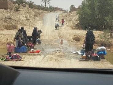 Nomadic desert women and laundry day!