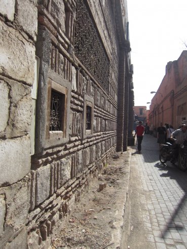 Even though we were lost in the Medina at this point, I was distracted by this wall!